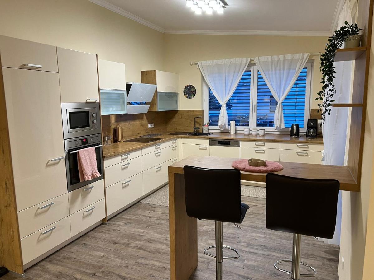 Gemuetliche Wohnung In Velden! Velden am Wörthersee Exterior foto